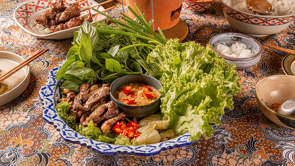 Thai Style Beef Bulgogi Wrapped with Fresh Vegetables
